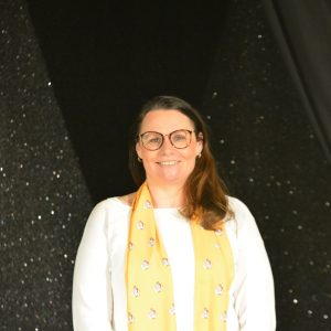 Hofdame Corinna Spendier